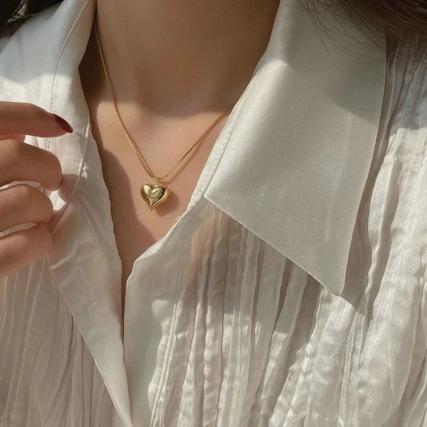Gold-Plated Anti Tarnish Heart Themed Pendant