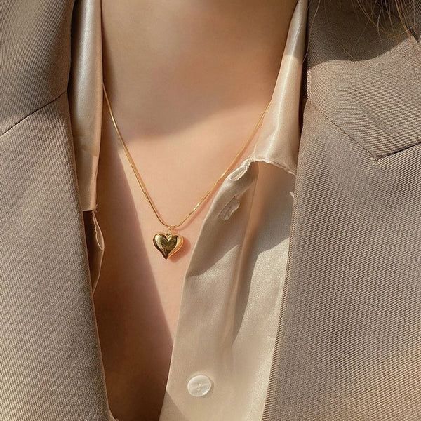 Gold-Plated Anti Tarnish Heart Themed Pendant