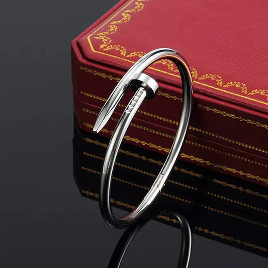 Stainless Steel Silver Plated Stainless Steel Anti Tarnish Nail Bracelet For Women
